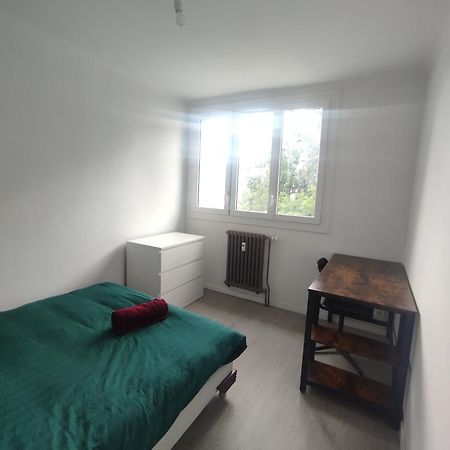 Chambre Dans Appartement Les Grands Noels Saint-Sébastien-sur-Loire Exterior photo